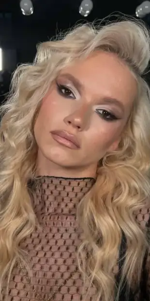 Анна
